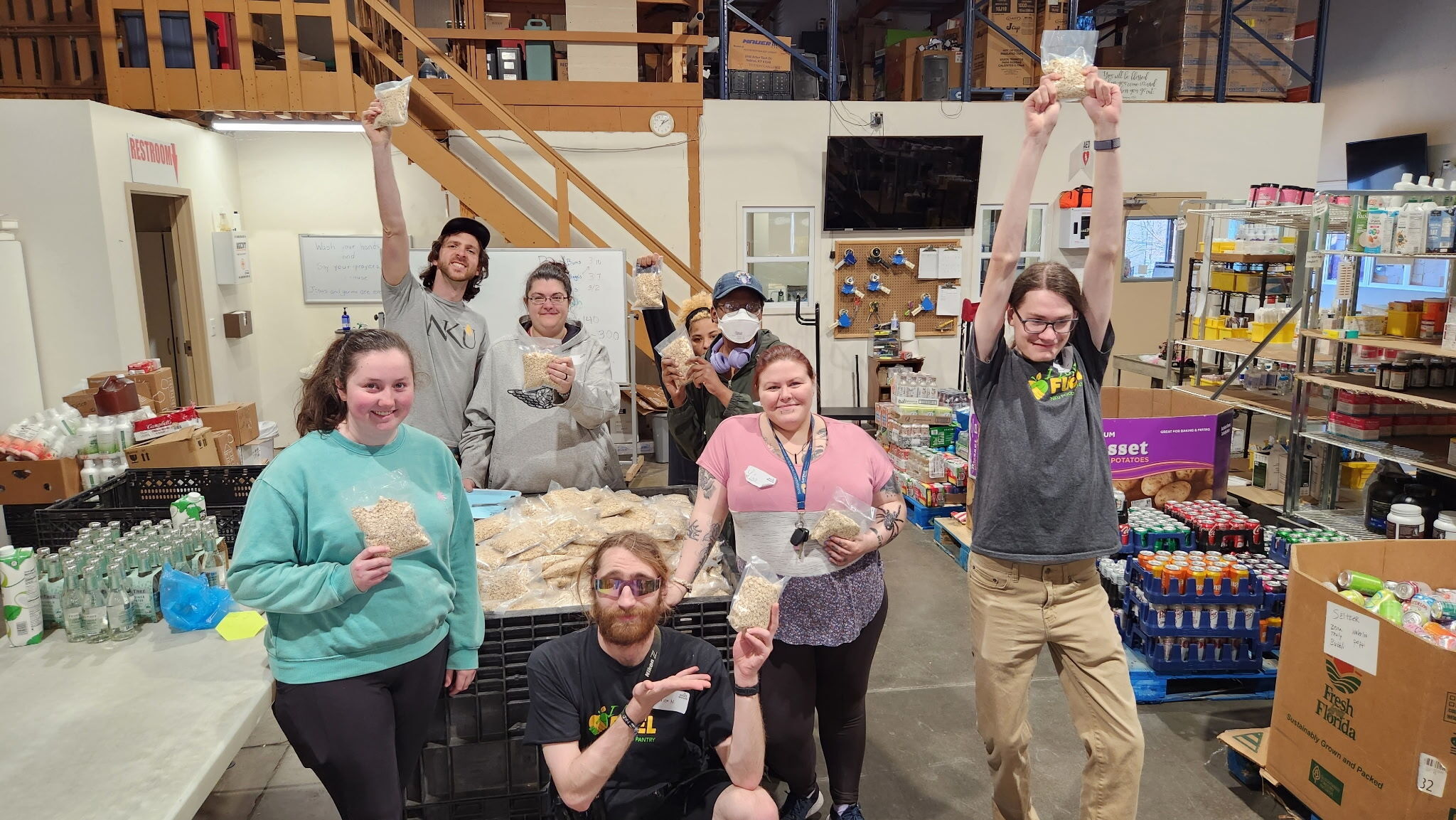 NKU Volunteers at Master Provisions